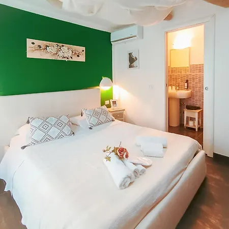 Geridu Luxury Con 4 *