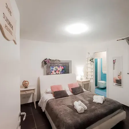 Geridu Luxury Con 4 *